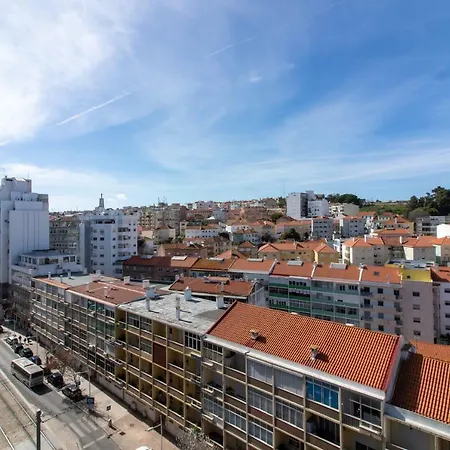 Cacilhas Amazing View Of Lisbon Close To Caparica Apartment *