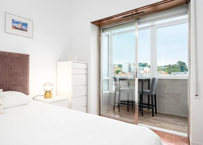 Cacilhas Amazing View Of Lisbon Close To Caparica Appartement Almada