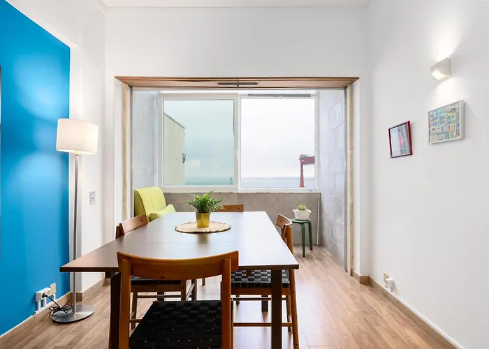 Cacilhas Amazing View Of Lisbon Close To Caparica Appartement Almada