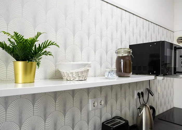 Cacilhas Amazing View Of Lisbon Close To Caparica *